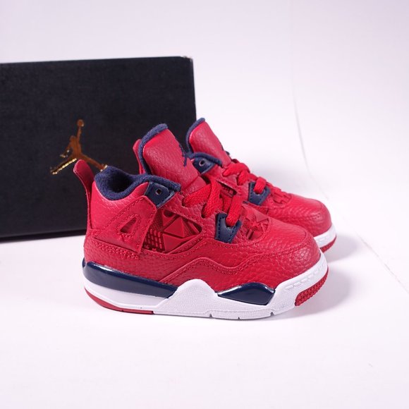 gym red retro 4